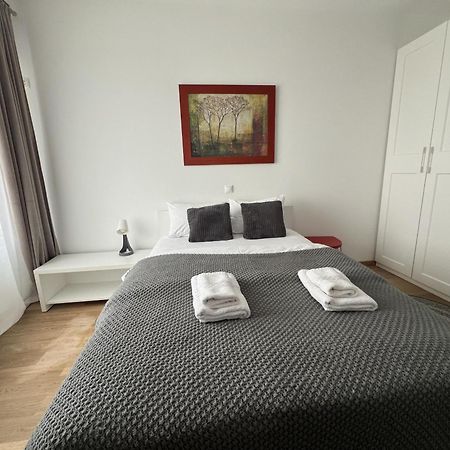 Upground Residence Apartments Bukarest Kültér fotó
