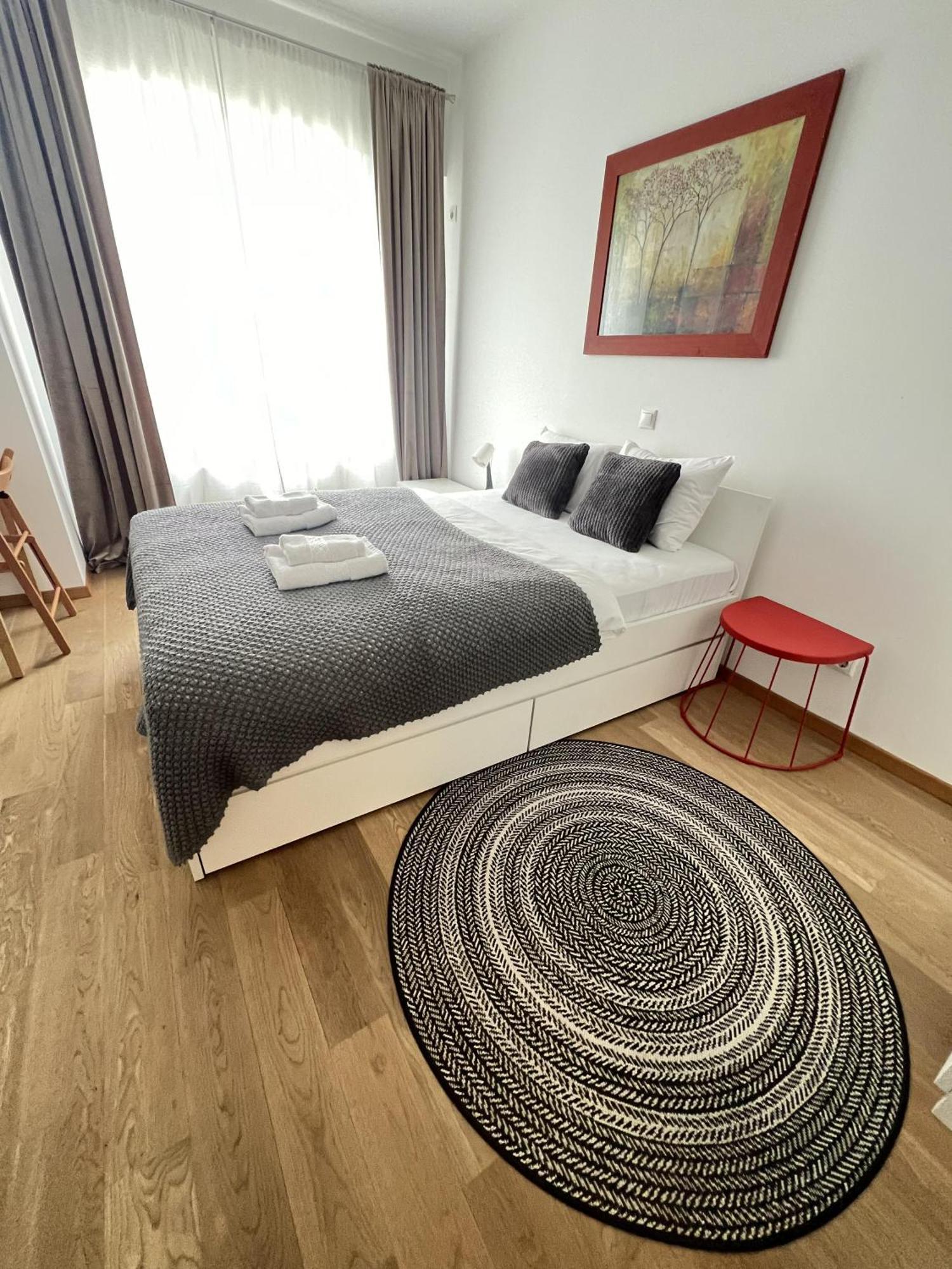 Upground Residence Apartments Bukarest Kültér fotó