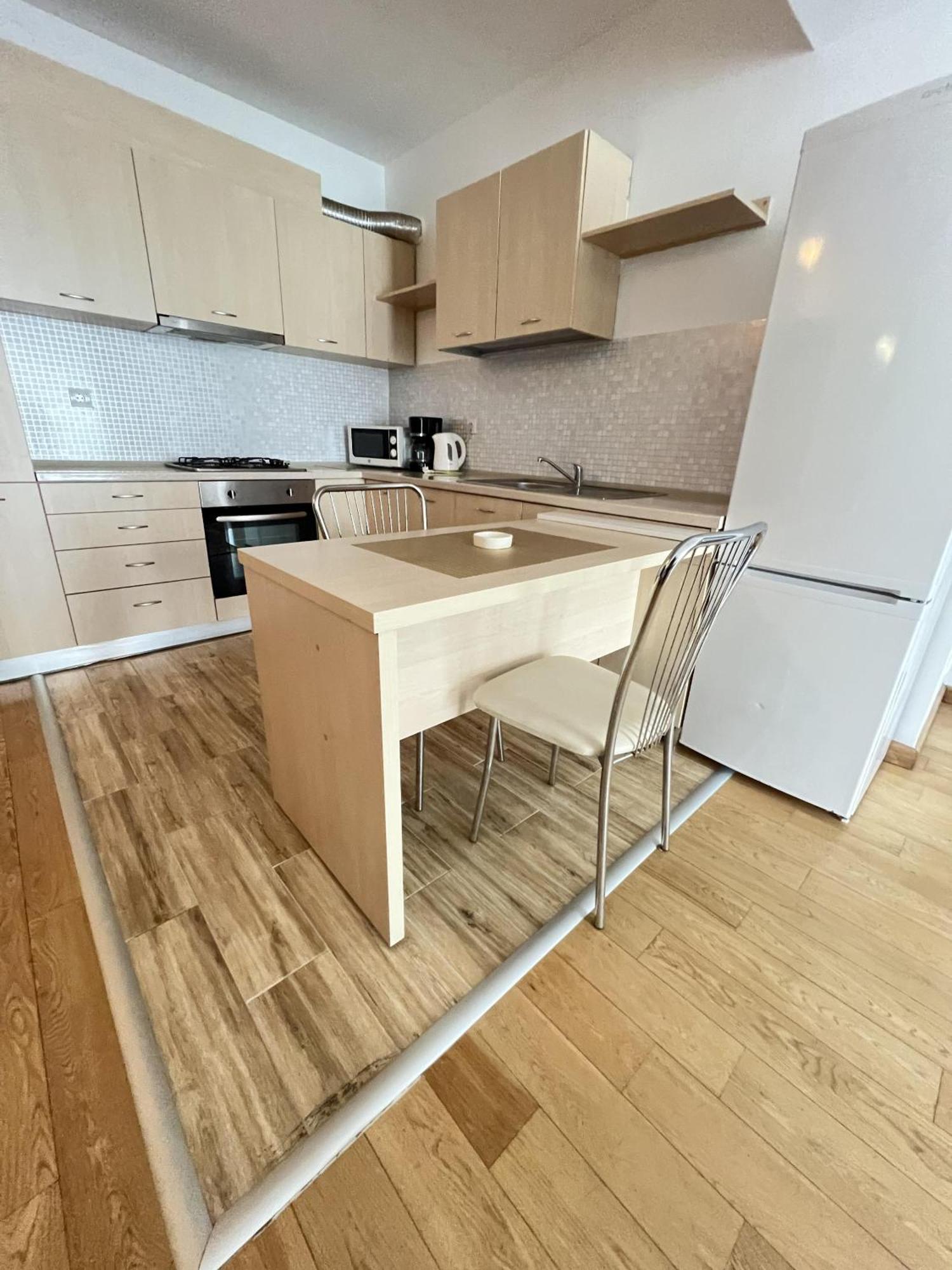 Upground Residence Apartments Bukarest Kültér fotó